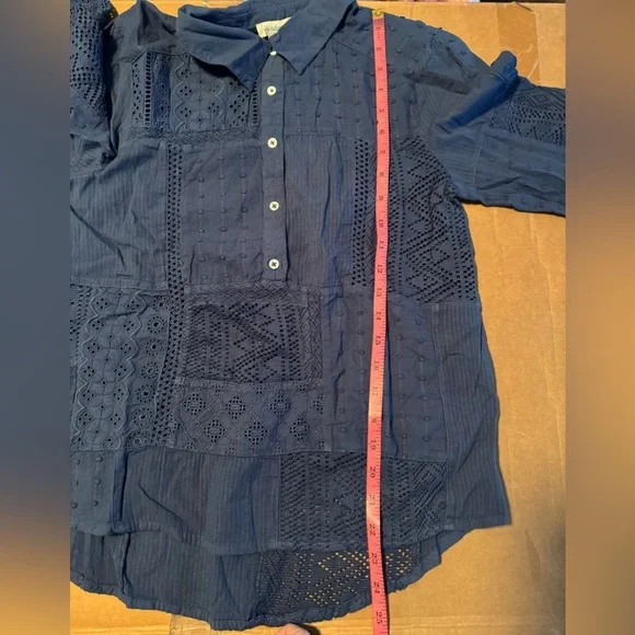 Sundance: Ameya Top Petite in blue - Picture 8 of 10